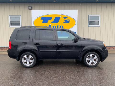 2015 Honda Pilot for sale at TJ's Auto in Wisconsin Rapids WI