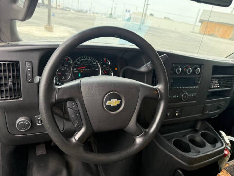 2016 Chevrolet Express 2500