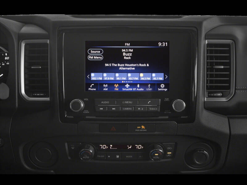 2022 Nissan Frontier SV