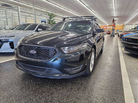 2014 Ford Taurus for sale at Dixie Imports in Fairfield OH