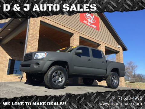 2005 Toyota Tacoma for sale at D & J AUTO SALES in Joplin MO