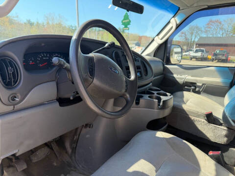 2008 Ford E-Series E-250
