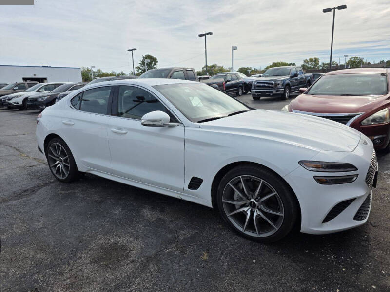 2025 GENESIS G70 Standard's photo