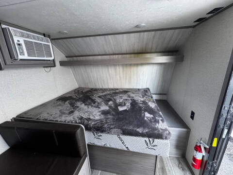 2023 Keystone RV COLEMAN LANTERN