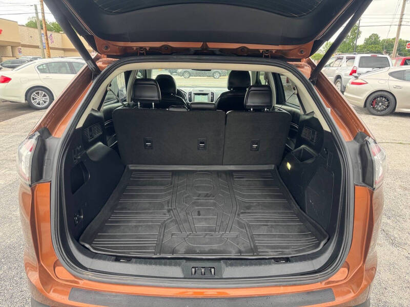 2017 Ford Edge Titanium