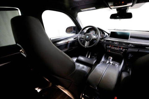 2015 BMW X6 M