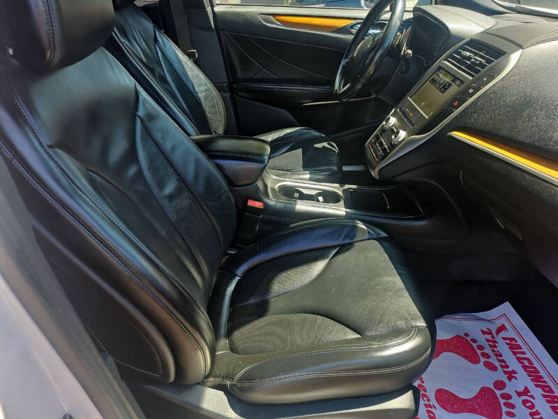 2017 Lincoln MKC Select