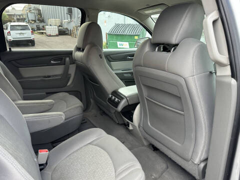 2015 GMC Acadia SLE-2