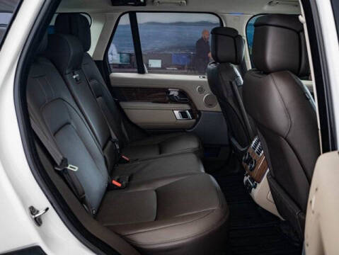 2021 Land Rover Range Rover P525 HSE Westminster Edition