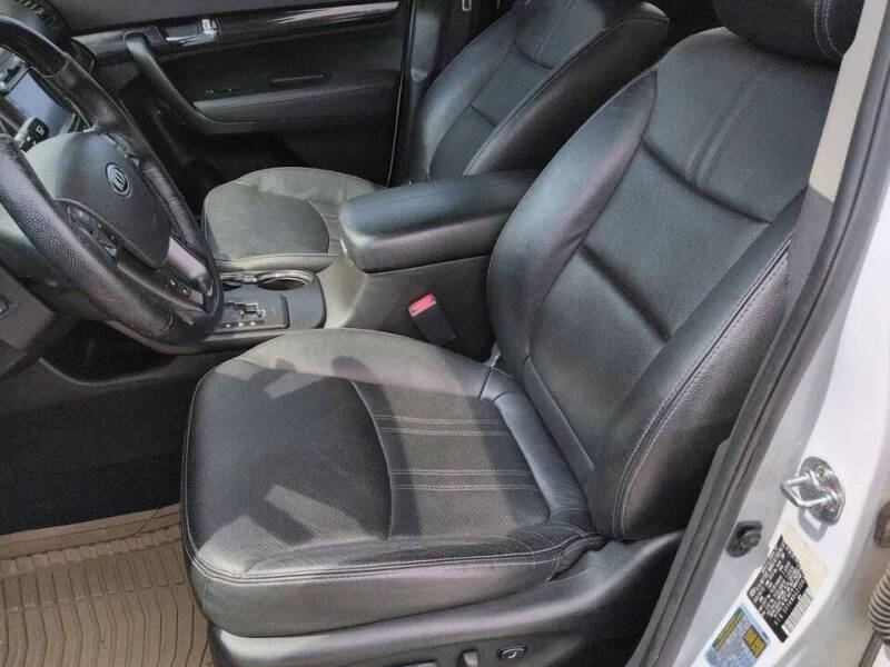2012 Kia Sorento SX