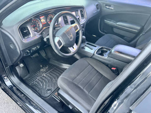 2014 Dodge Charger SE