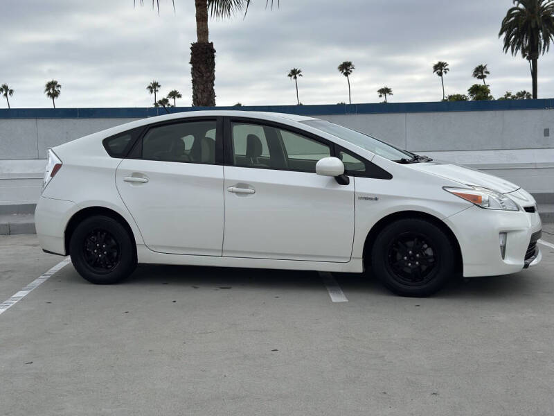 2013 Toyota Prius Three