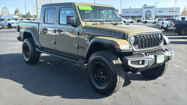 2025 Jeep Gladiator High Tide