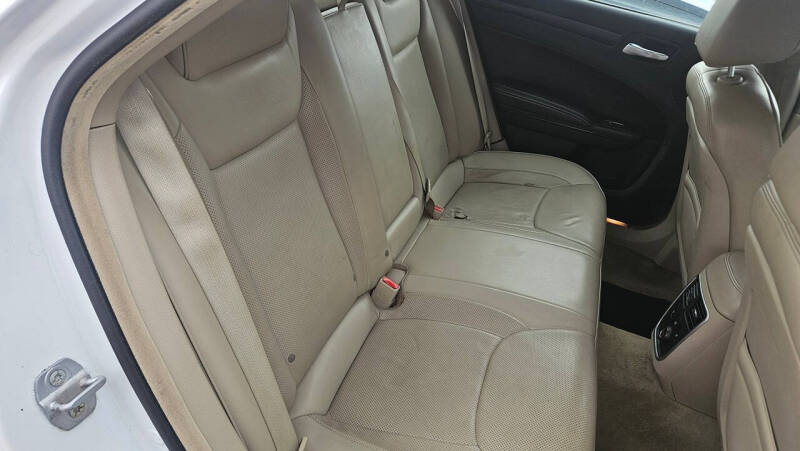 2014 Chrysler 300 C