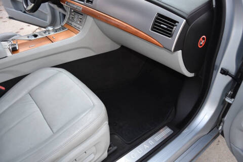 2009 Jaguar XF Luxury