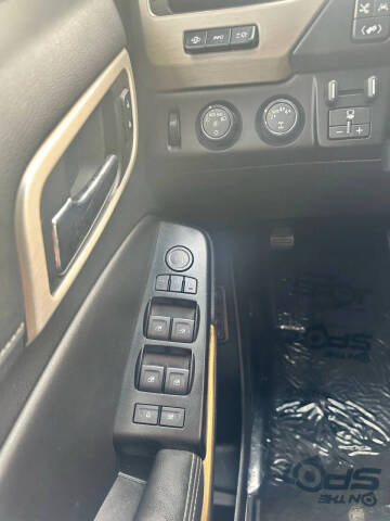 2017 GMC Yukon Denali