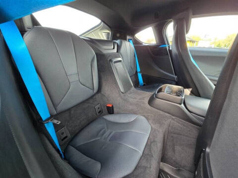 2016 BMW i8