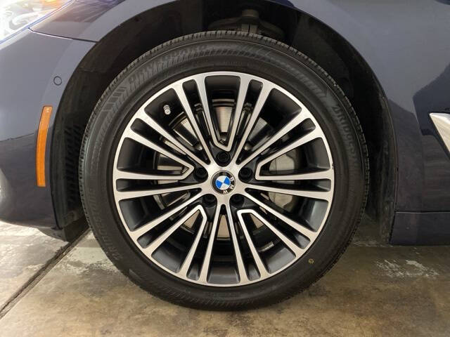 2020 BMW 5 Series 530i