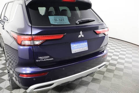 2023 Mitsubishi Outlander SE