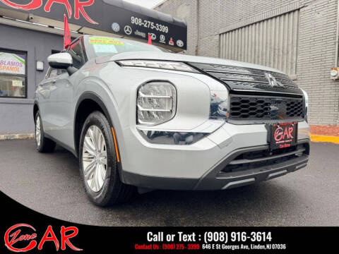 2024 Mitsubishi Outlander ES