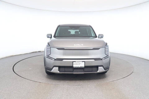 2024 Kia EV9 Light Long Range