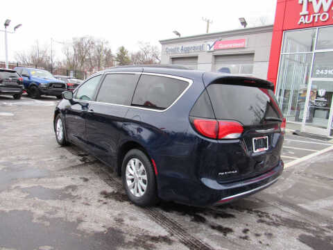 2017 Chrysler Pacifica