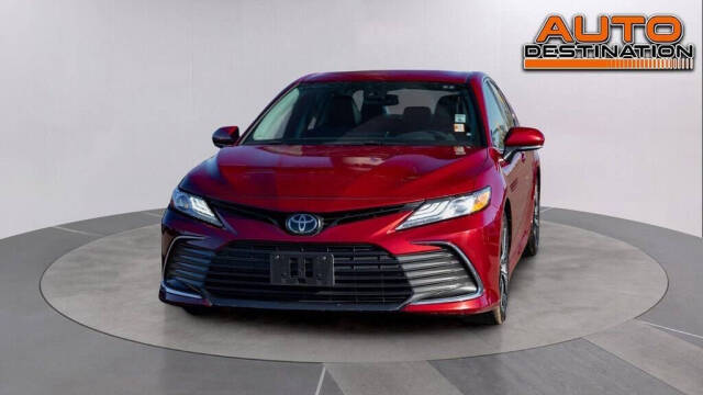 2022 Toyota Camry for sale at Auto Destination in Puyallup, WA