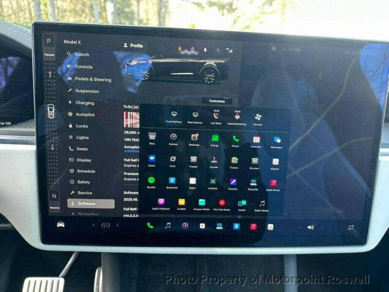 2024 Tesla Model X Plaid