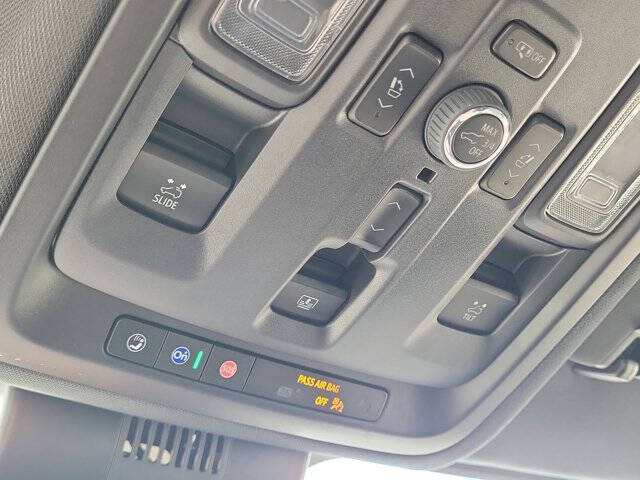 2025 GMC Yukon XL Elevation