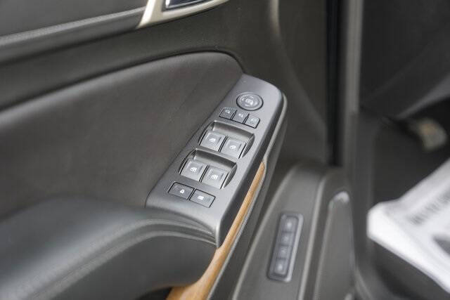 2020 GMC Yukon Denali