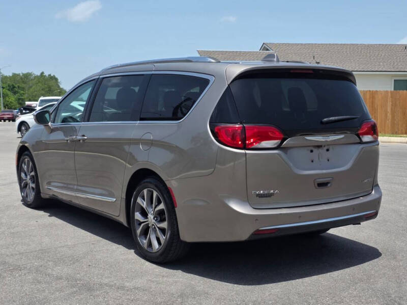 2017 Chrysler Pacifica Limited