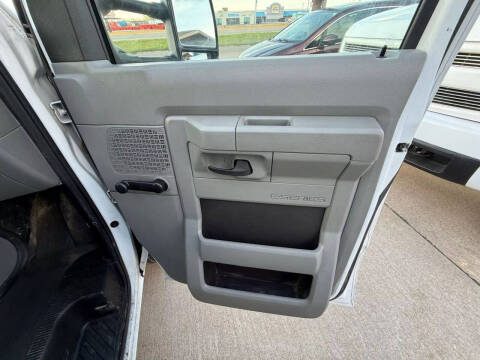 2013 Ford E-Series E-150