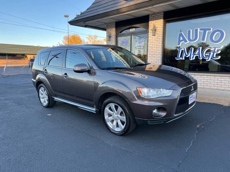 2012 Mitsubishi Outlander null photo 13