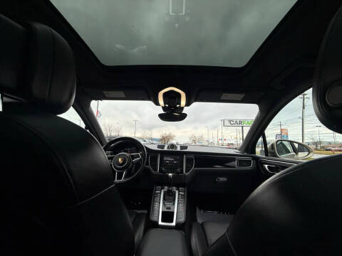 2018 Porsche Macan S