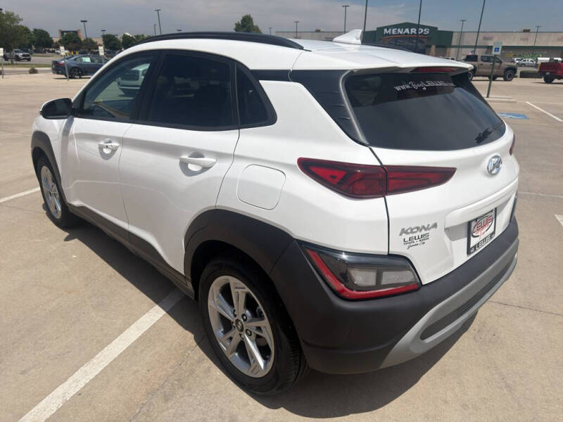 2023 Hyundai Kona SEL