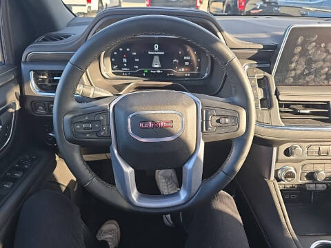 2024 GMC Yukon SLT