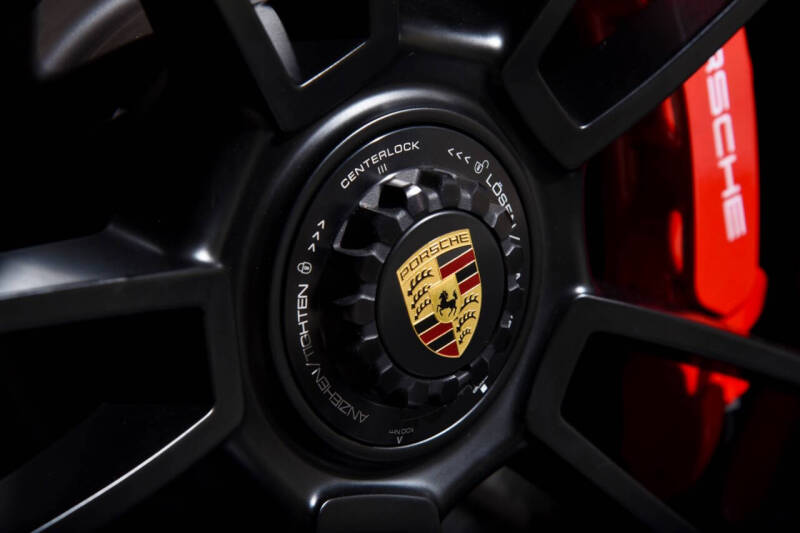 2024 Porsche 911 Carrera GTS