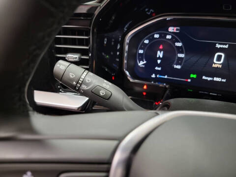 2026 GMC Sierra 1500 Elevation Standard