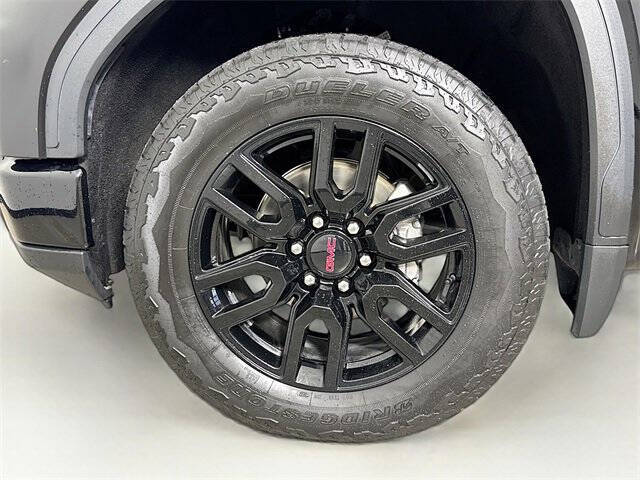 2024 GMC Sierra 1500 Elevation Standard