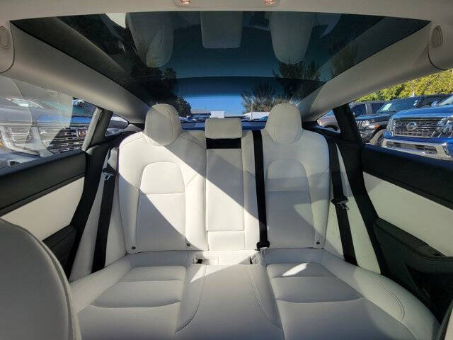 2020 Tesla Model 3 Standard Range