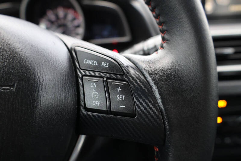 2016 Mazda MAZDA3 i Grand Touring