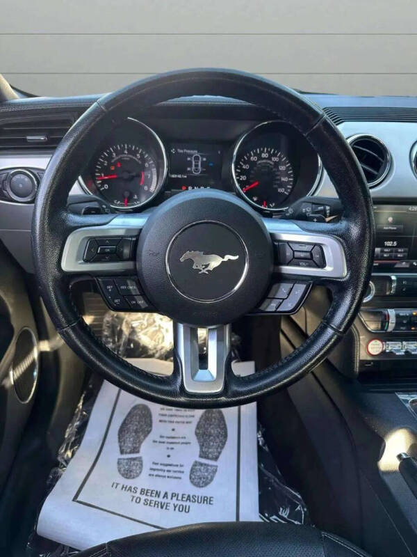 2015 Ford Mustang EcoBoost Premium