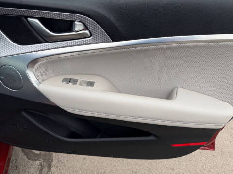 2023 Genesis G70