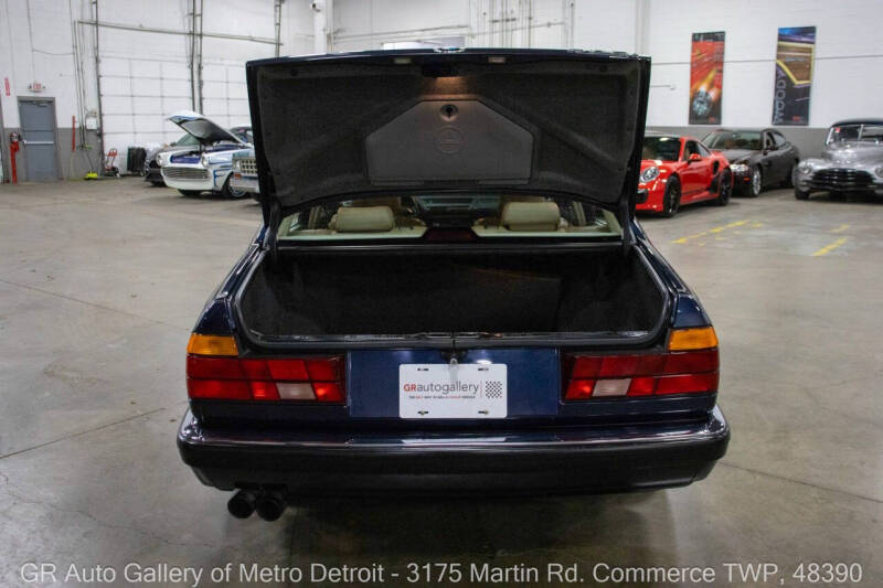 1990 BMW 7 Series 735i