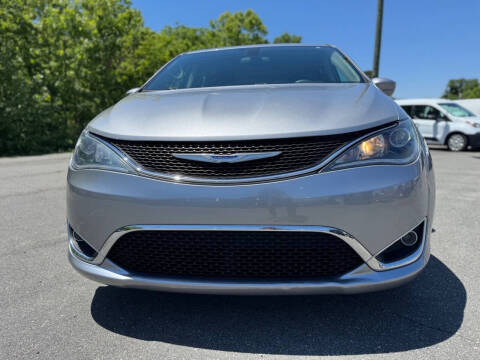 2018 Chrysler Pacifica Touring Plus