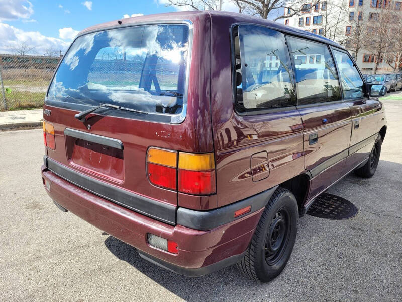 1989 Mazda MPV