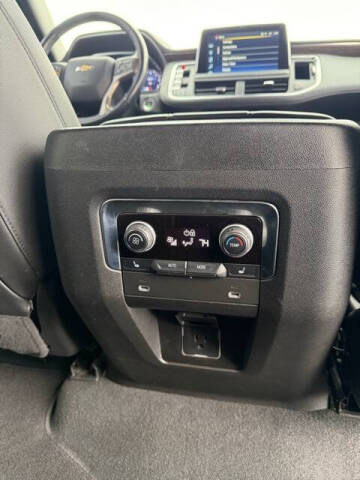 2022 Chevrolet Suburban High Country