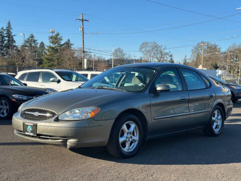 2003 Ford Taurus for sale at ALPINE MOTORS in Milwaukie OR