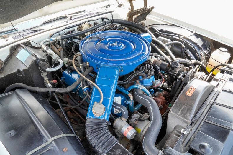 1976 Ford Thunderbird