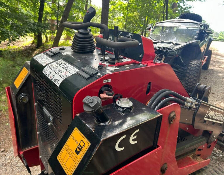 2024 Cougar CG827